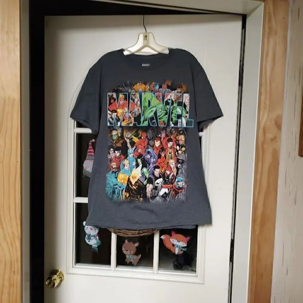 New Marvel Gray Shirt Size Men's L
